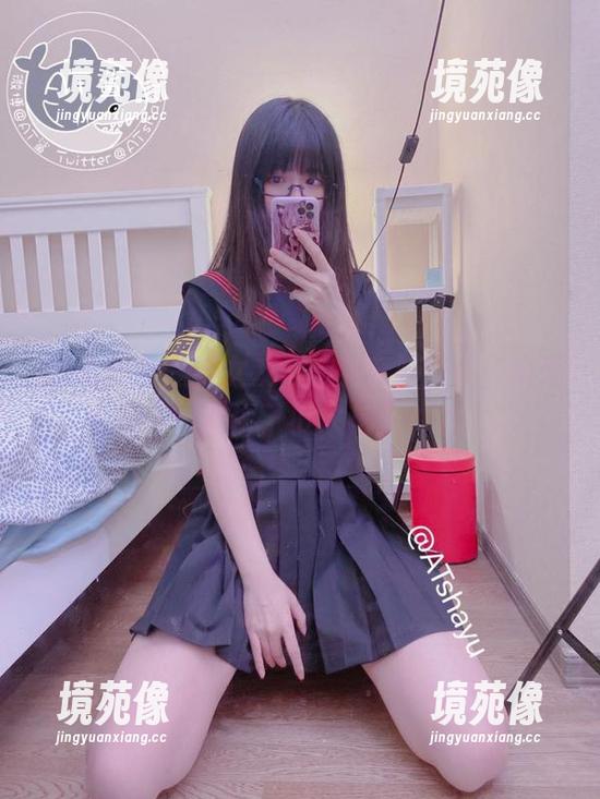 AT鲨的作品与女友，资源奇妙交汇，突然产生了小火花。