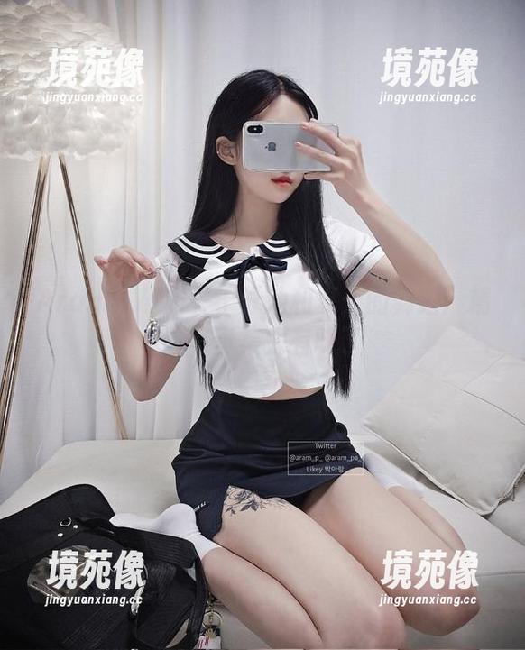 Aram(아람)-关于泳池和夏天的舞蹈：精选写真集太有味了