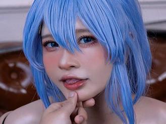 小心！Azami的阿黑颜比基尼在高清图集中发出强烈的“看我”信号！
