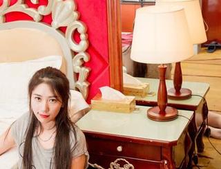 GIRLT果团网 – 丁晓楠的黑白秀场：无圣光的作品，直接照亮你的内心戏！