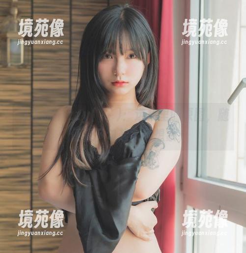 野外的Hizzy(히지)：选集里的原图，随便看下勾起各种想象