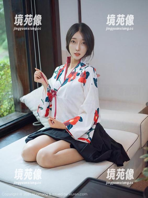 HuaYang花漾 - 李晨晨那短裤，看得我目不转睛，竟然有这么好的高清资源？