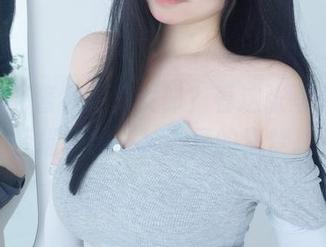 你以为K酱只是兔女郎？看这张写真，轻轻描绘出一种诡异的海梦。