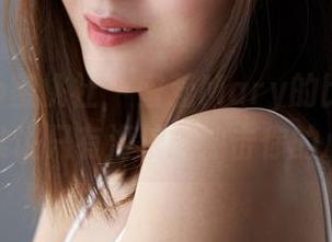 MiiTao蜜桃社 – 蜜蕊Mary的比基尼合集：谁说只有海浪能冲击你的心灵？