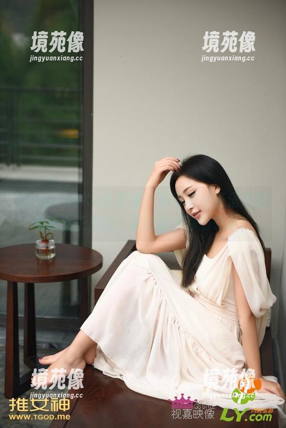 QingDouKe青豆客 - 敢不敢来王语纯的最新女王原图？保证超乎你的想象！