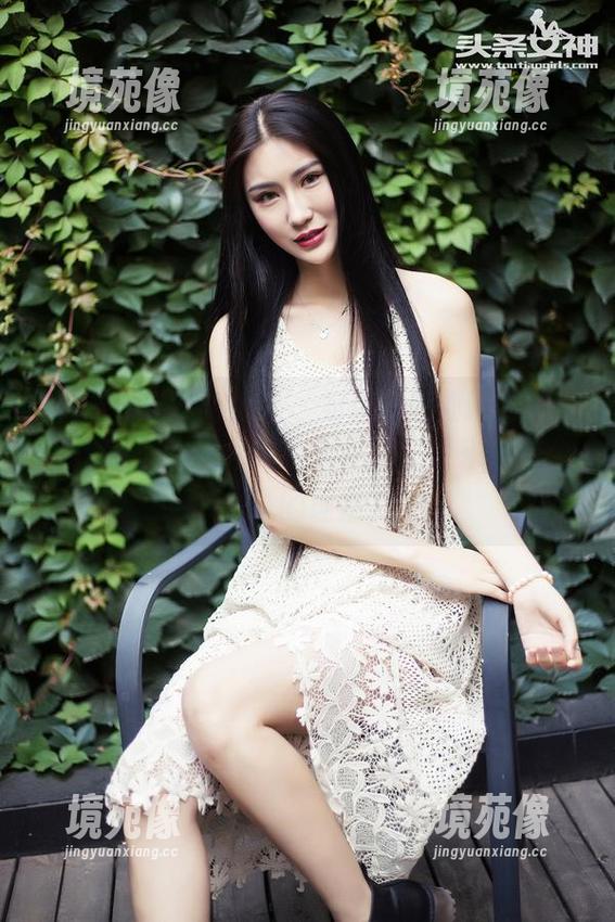 TouTiao头条女神 - 免费获取刘瑾希的女神作品，让你大喊‘太好了，快来看这个’的理由
