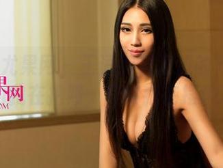 UGirls尤果网 – 王语纯与海边的对话：你以为我在拍照，其实我在摆POSE