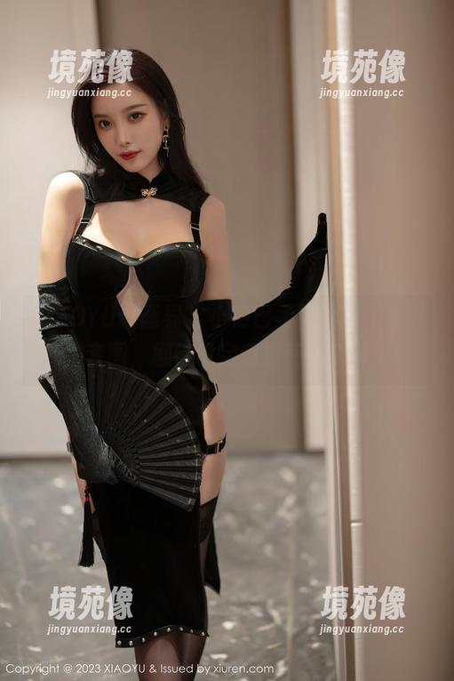 XIAOYU语画界 - 小热巴卖力演技，看私拍套图，剧情设定感觉变了个调！