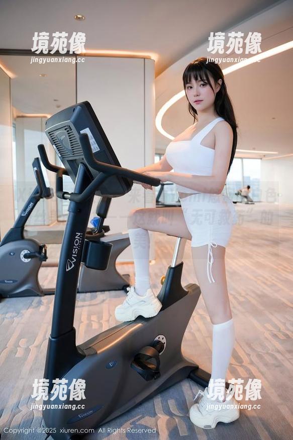 Xiuren秀人网-Yomi悠蜜 Xiuren秀人网 - 来看看Yomi悠蜜的白色蕾丝美图合集——这就叫“无可救药”的美!