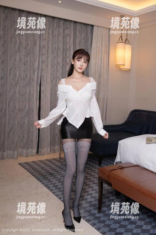 Xiuren秀人网 - 这图中的粉色真Valentine’s的氛围吗？金悦汐你如此知情达理！