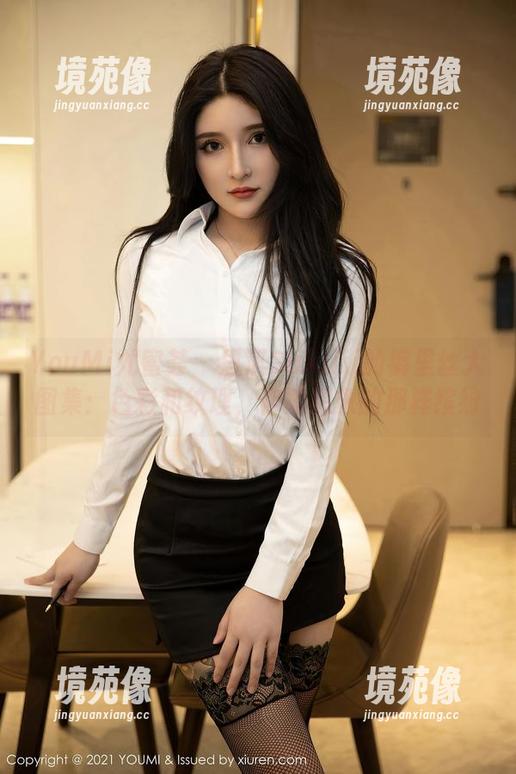 YouMi尤蜜荟 - 思淇Sukiiii的裤里丝大图集：色彩和纹理，你能想象的那样缤纷