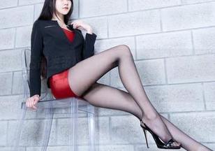 beautyleg – 最新发布！Cathy的白色写真简直是让人想给她一杯热巧克力！