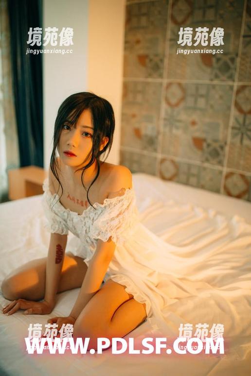 partycat轰趴猫-可乐Vicky partycat轰趴猫 - 开心野外!可乐Vicky的户外写真,美图背后的“秘密”?