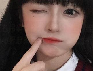 这身蓝色吊带体操服，高清图包让佳佳酱ovo看起来就像在为运动而生！