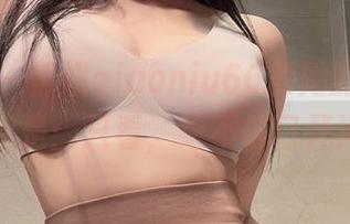 微密圈 – 俏妞qiaoniu66和她的棉袜，答案是：只看，绝不信口开河！