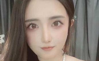 微密圈 – 看古阿扎如何演绎网袜：这种套图好像从未见过