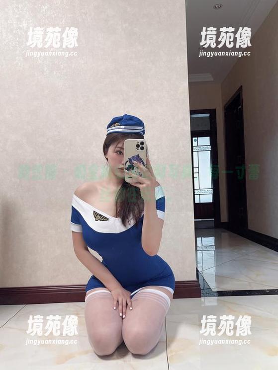 微密圈 - 奶宝妹纸的定制写真，每一寸蕾丝都在低语。