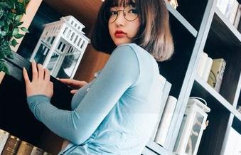 在照片里拯救单身狗的婚纱，孙乐乐(손예은)果然有一套！
