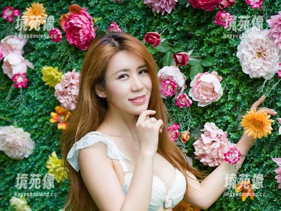 尤物馆 - 忙碌与魅力共存在Amrita贞贞的办公室分享里