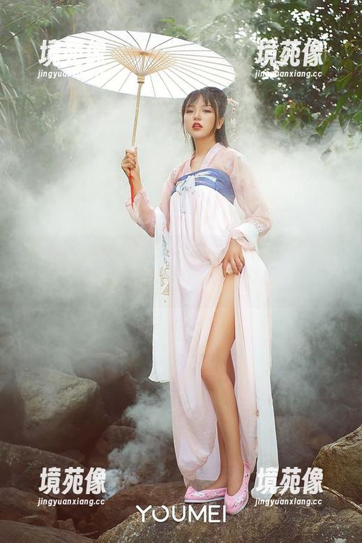 姐妹花开季节，“尤蜜荟”最新作品来了，快来见证我们的颜值巅峰！