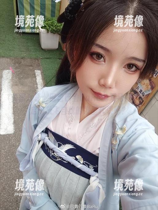 美图分享：巴鲁巴鲁BaRu的双马尾，一定是放飞自我的发型代表吧？