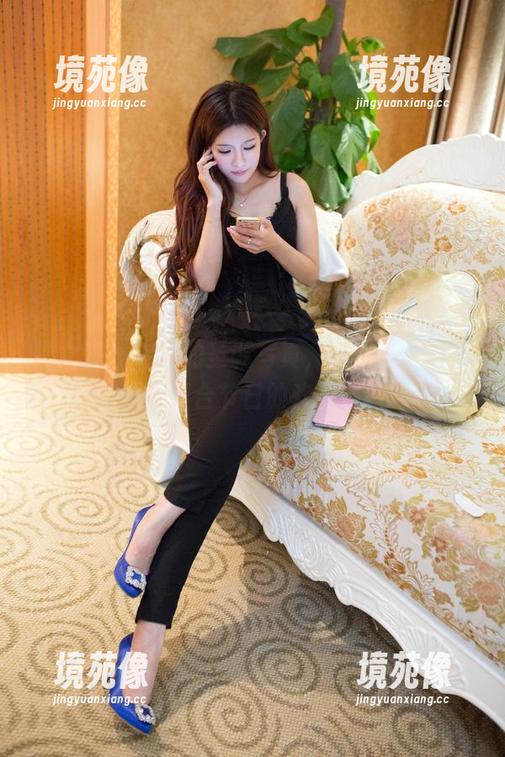 推女郎 - 定制的圣诞写真，易阳的每一幕都太符合节日的欢快调调