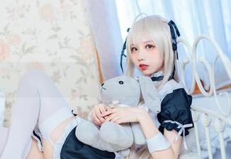 果咩酱w的水手服写真集，让更新也带点‘浪’！