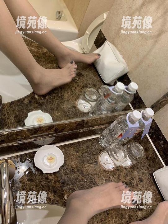 微密圈 - 桃脱了的双人写真，快来下载撩一撩