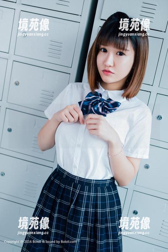波萝社 - Barbie可儿的泳衣写真：原来水里也是可以很有“温度”的，快来下载！