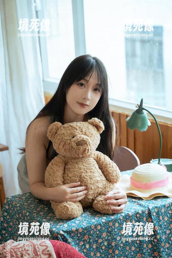 浅安安的歪萌修女，没想到我偏要多看几遍图库资源呢！