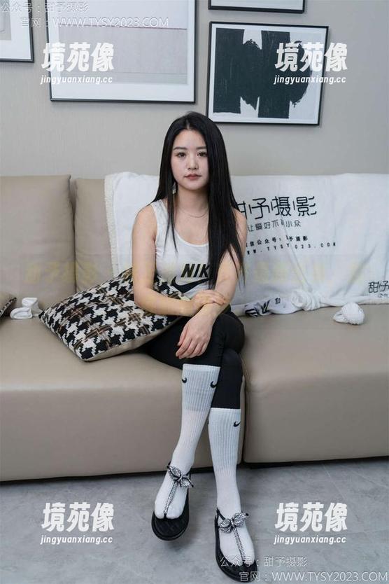 甜予摄影 - 裸足派对！齐齐最新合集，脚底随意漫步。