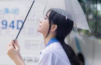 秀人网 – Candy糖糖的套装让我在片刻之间迷失，写真变得如此显眼，图片里的每一处都在说话