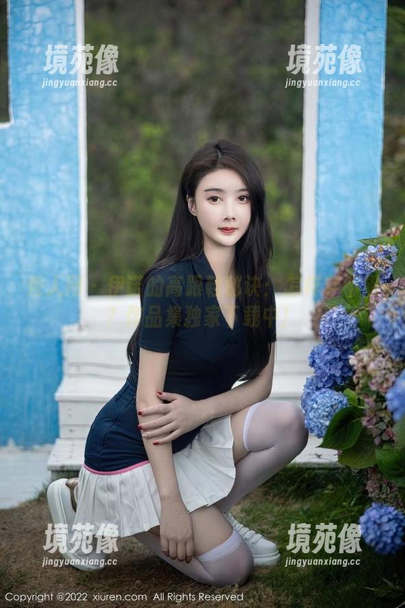 秀人网 - 伊诺的高跟鞋秘诀：怎样穿不累？作品集独家下载中！