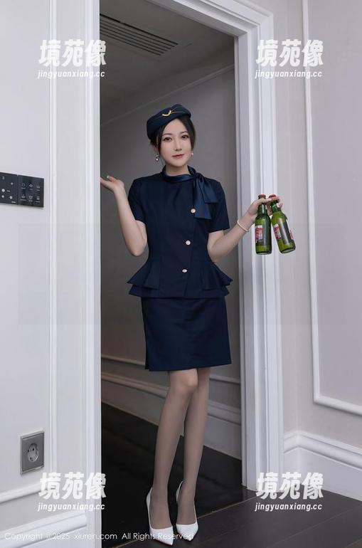 秀人网 - 小夕Kitty的“套装”原图出来了，但更新里度假或者挑战风格的都快让我晕了。