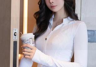 秀人网 – 林子欣freya的无圣光美腿故事：一张原图，千种暧昧神情