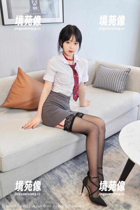 秀人网-甜妮 秀人网 - 夏日写真图册:甜妮和她的朋友们,欢乐就像午后的微风。
