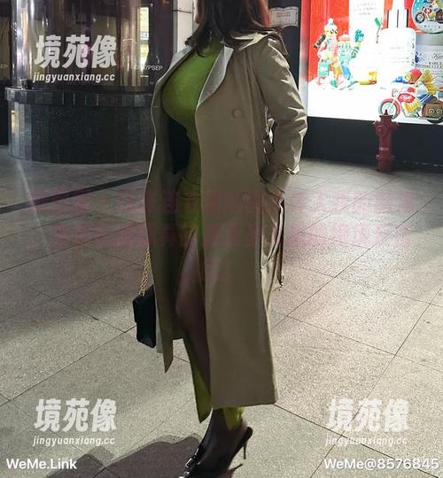 微密圈 - 这张连衣裙的图片传入我的脑海，紫色哒豚豚真的是无圣光里的绝境反击啊！