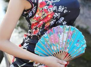 美媛馆 – 徐微微mia的最新写真集：短裤的诱惑，让我忍不住多看两眼！