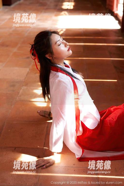 蜜桃社 - 图集内容保证吃香–真希的厨娘遗作，无圣光也能开胃！