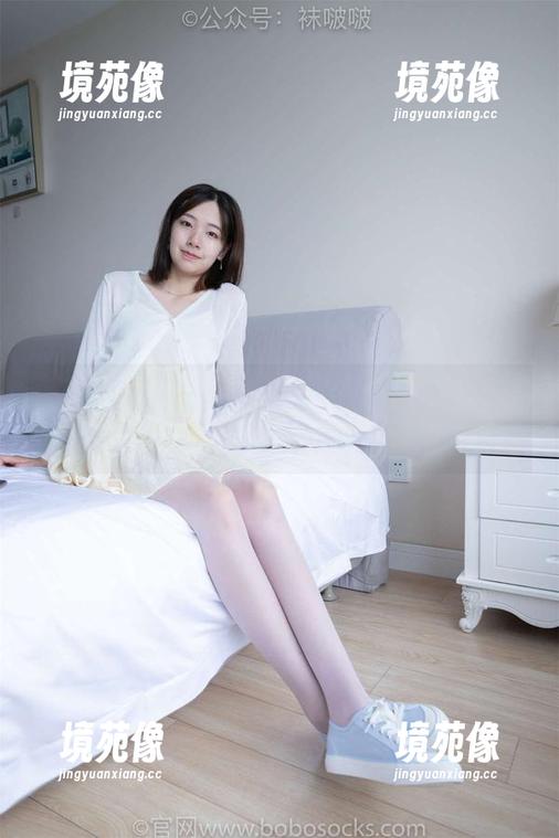 袜啵啵-苏苏 袜啵啵 - 白棉袜与苏苏的“私房日常”,没理由不让人多看两眼。