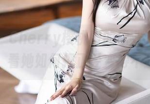 语画界 – Cherry樱桃酱的职业装图包精选，看她如何把正经变得不正经