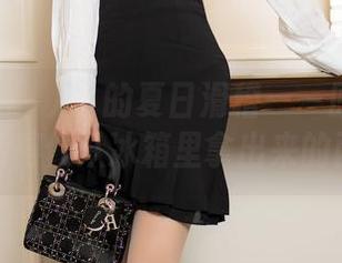语画界 – 玥儿玥的夏日滑稽——原图下载，鲜活得像从冰箱里拿出来的西瓜。