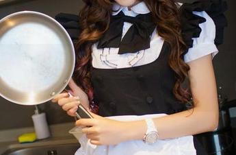 青豆客 – 妮小妖私房连体衣合集，不得不说她的选衣眼光总是那么不走寻常路。
