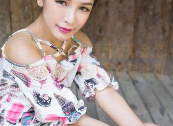 魅妍社 – 游泳池的刘海风与陆金佳Jessica的泳装，照片里绝对有戏