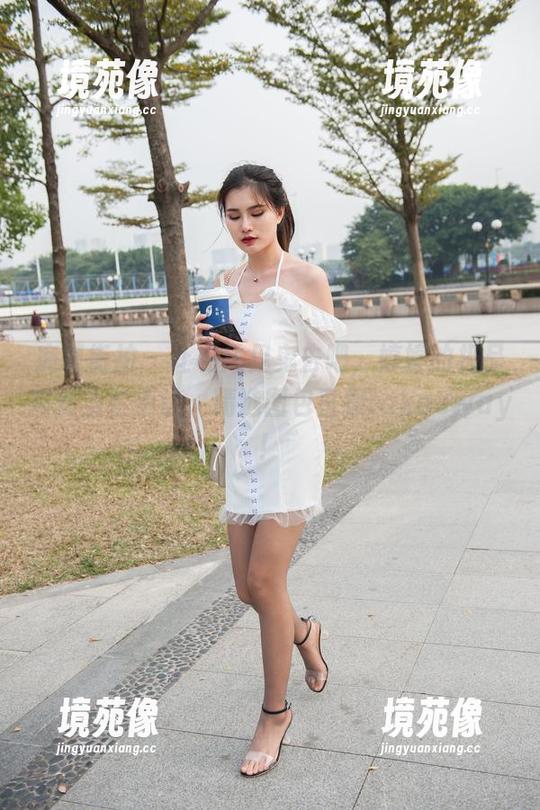 魔镜街拍 - 让寒风见鬼去吧，婷婷的极品肉丝当仁不让，精选图包直接takeaway！
